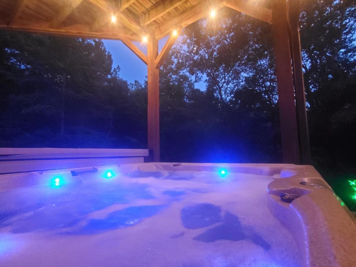 Smoky Mountain Cabin - Hot Tub - Fire Pit Мърфи Екстериор снимка